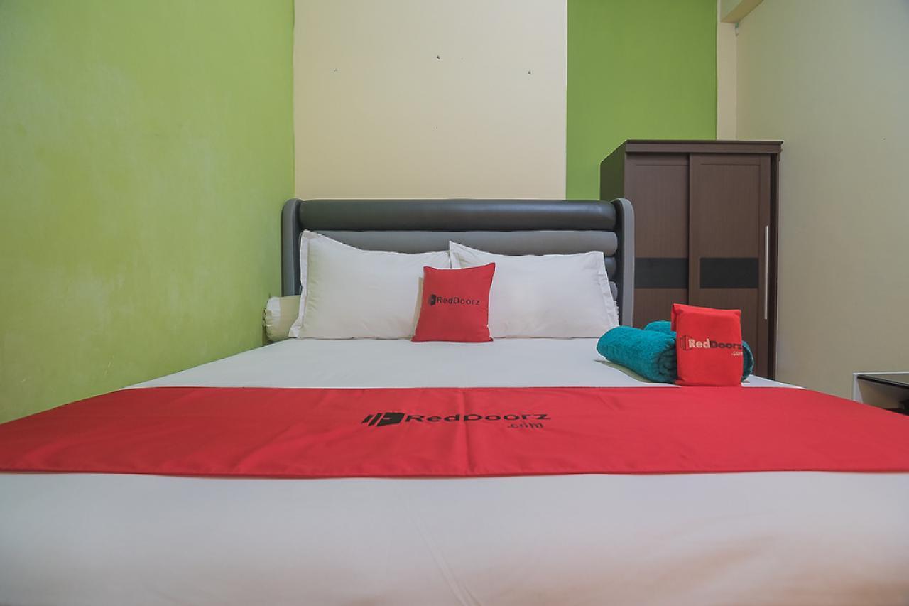 Wisma tamu Reddoorz Near Lapangan Tenis Balikpapan (Borneo)